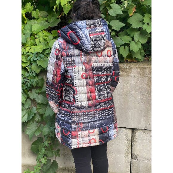 Simply Art Dolcezza Long Red Jacket Coat Large Abstract Pattern Jacket Canadian - Picture 10 of 14